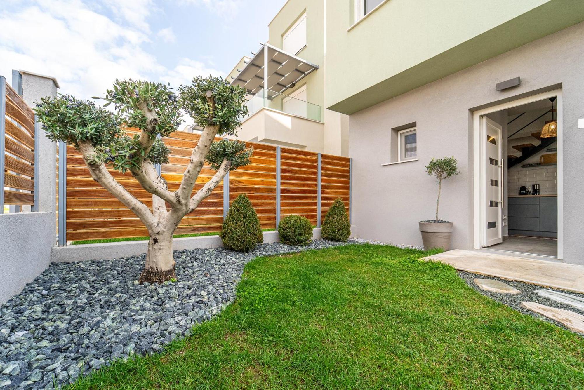 Aegean Twin Houses Nea Iraklitsa Exterior photo